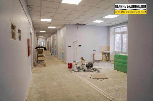 У 2022 році Україна розпочне реконструкцію 48 обласних лікарень – Зеленський